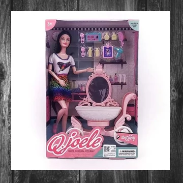 Q. Joele – Păpușă de modă cu set de frizerie CE127697
