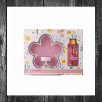 Set de baie BLOSSOM în cutie cadou 6055511