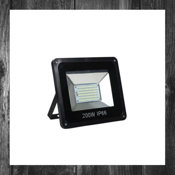 Reflector LED 50W MC-E-50W – Iluminare eficientă și puternică