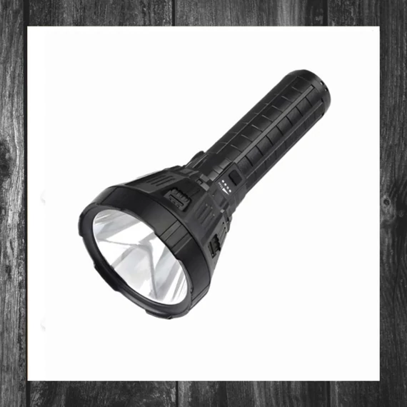 Lanternă LED cu lumină puternică W5102