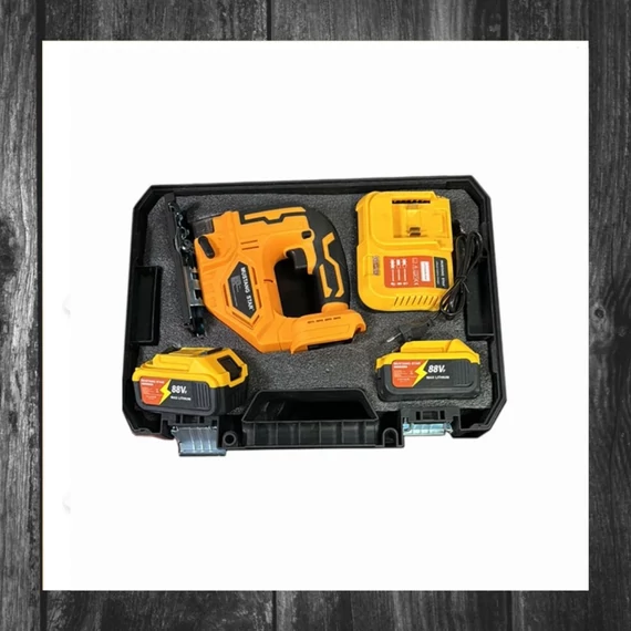 MUSTANG STAR MS-09 – Fierăstrău Pendular cu Acumulator Li-Ion, 2 Baterii și Încărcător