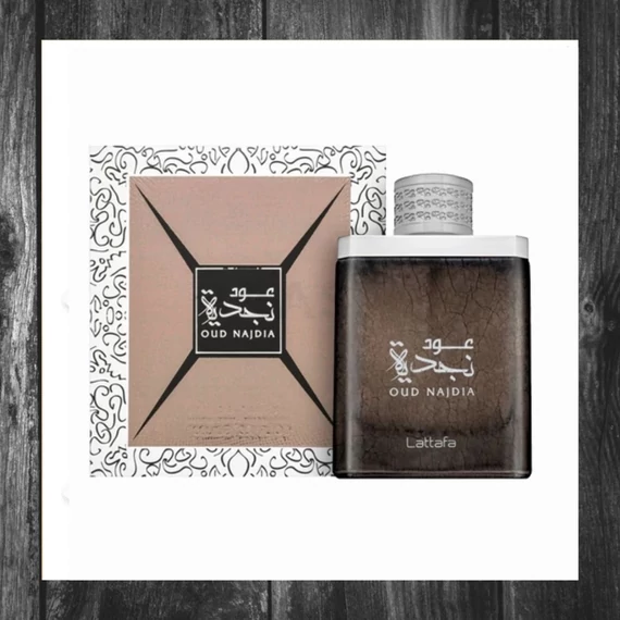 Lattafa Oud Najdia Eau de Parfum pentru bărbați – 100 ml 137936